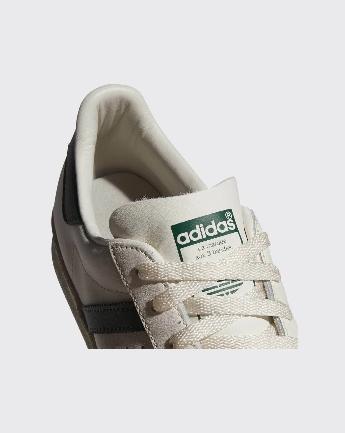 Adidas Superstar 1982