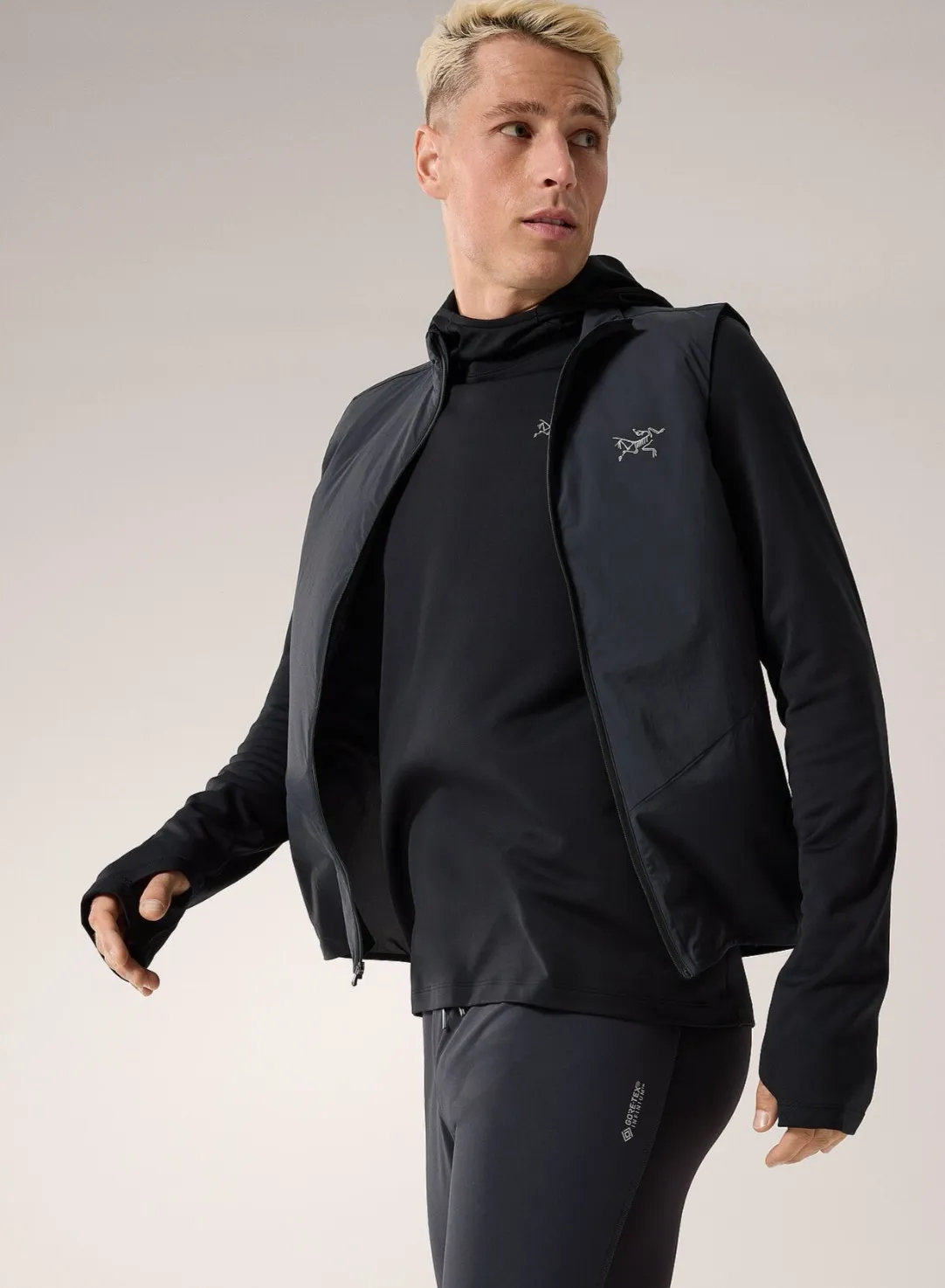 ARC'TERYX Outdoor Vests & Gillets