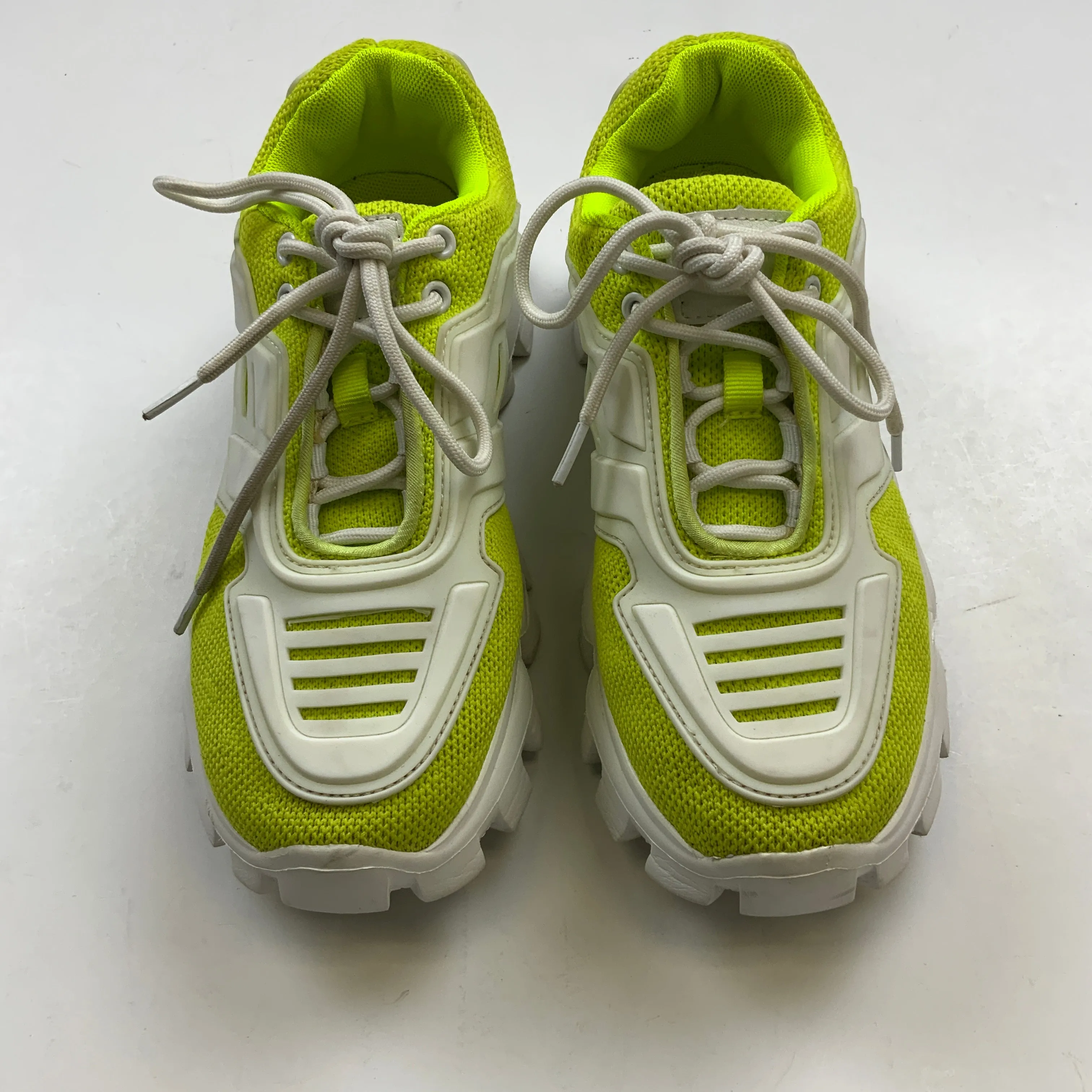 Athletic Shoes Size 6 - Clothes Mentor