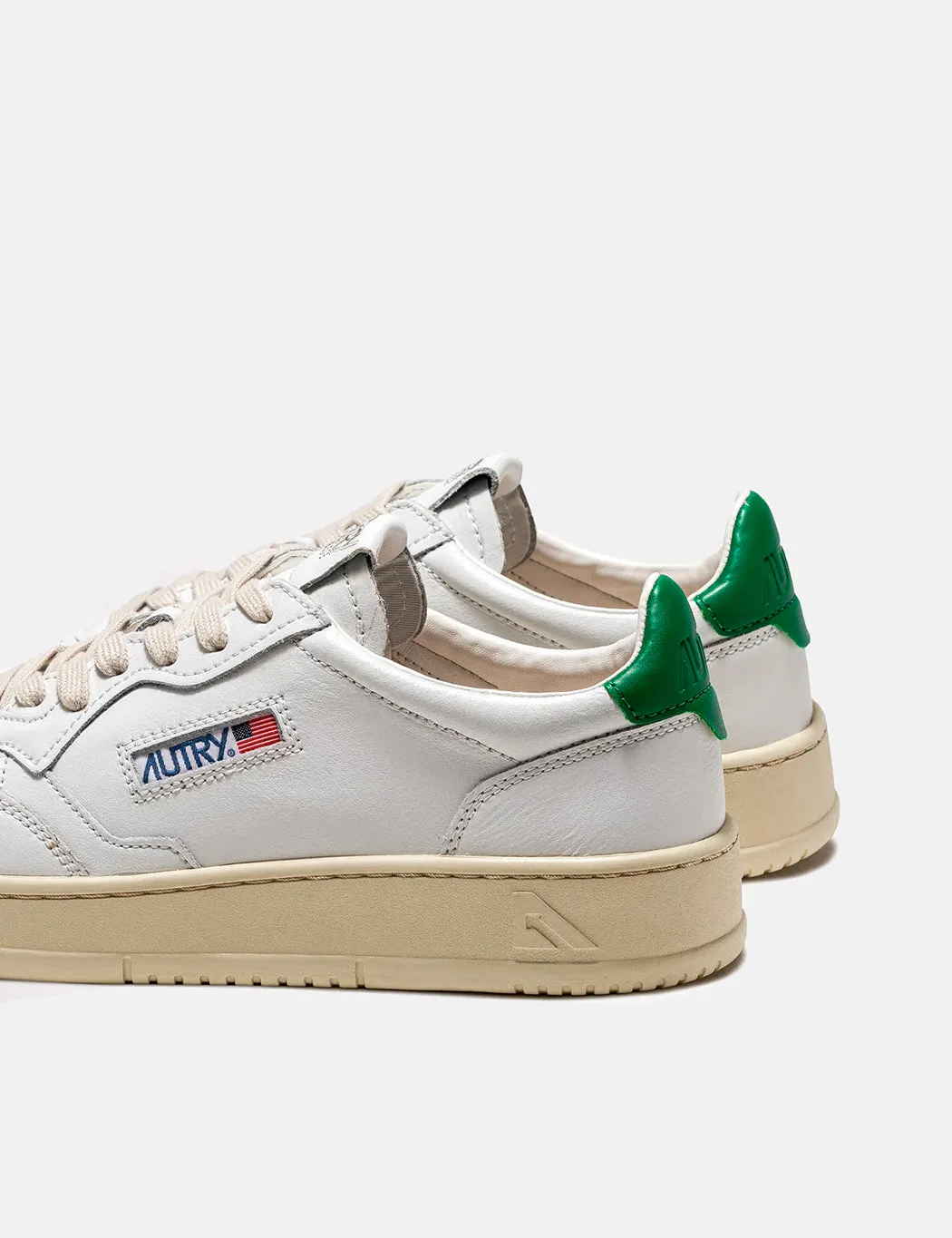 Autry Medalist LL20 Trainers (Leather) - White/Green for sale at competitive prices.