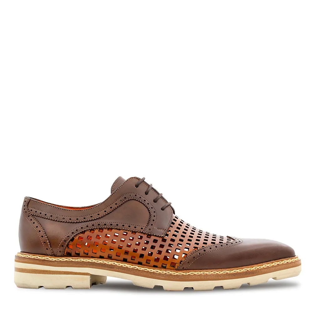 Derby shoes with perforated design.