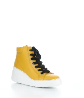 DICE468FLY 002 MUSTARD High-Top Shoes