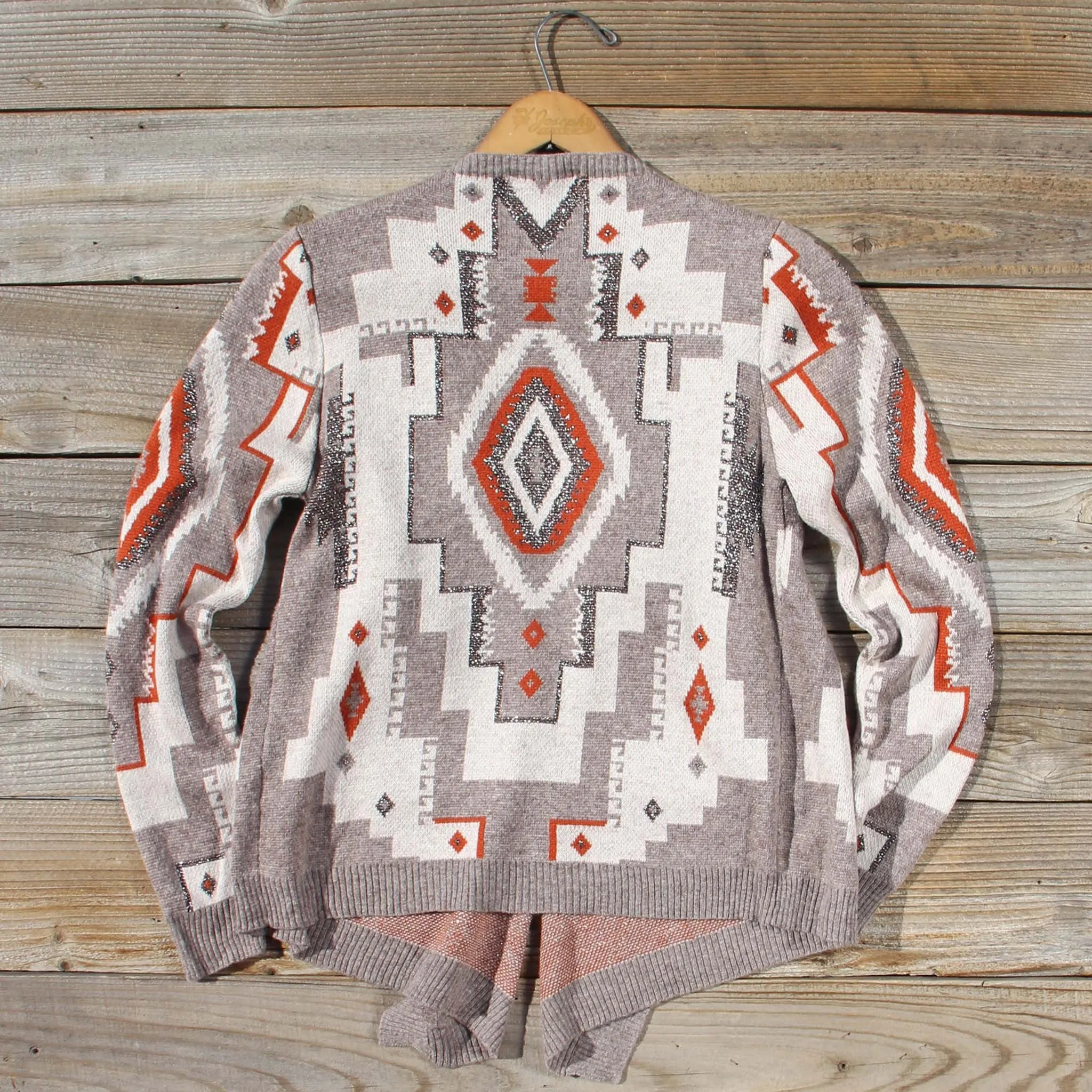 Fable Lake Sweater -> Stylish Sweater from Fable Lake: Shop Now!