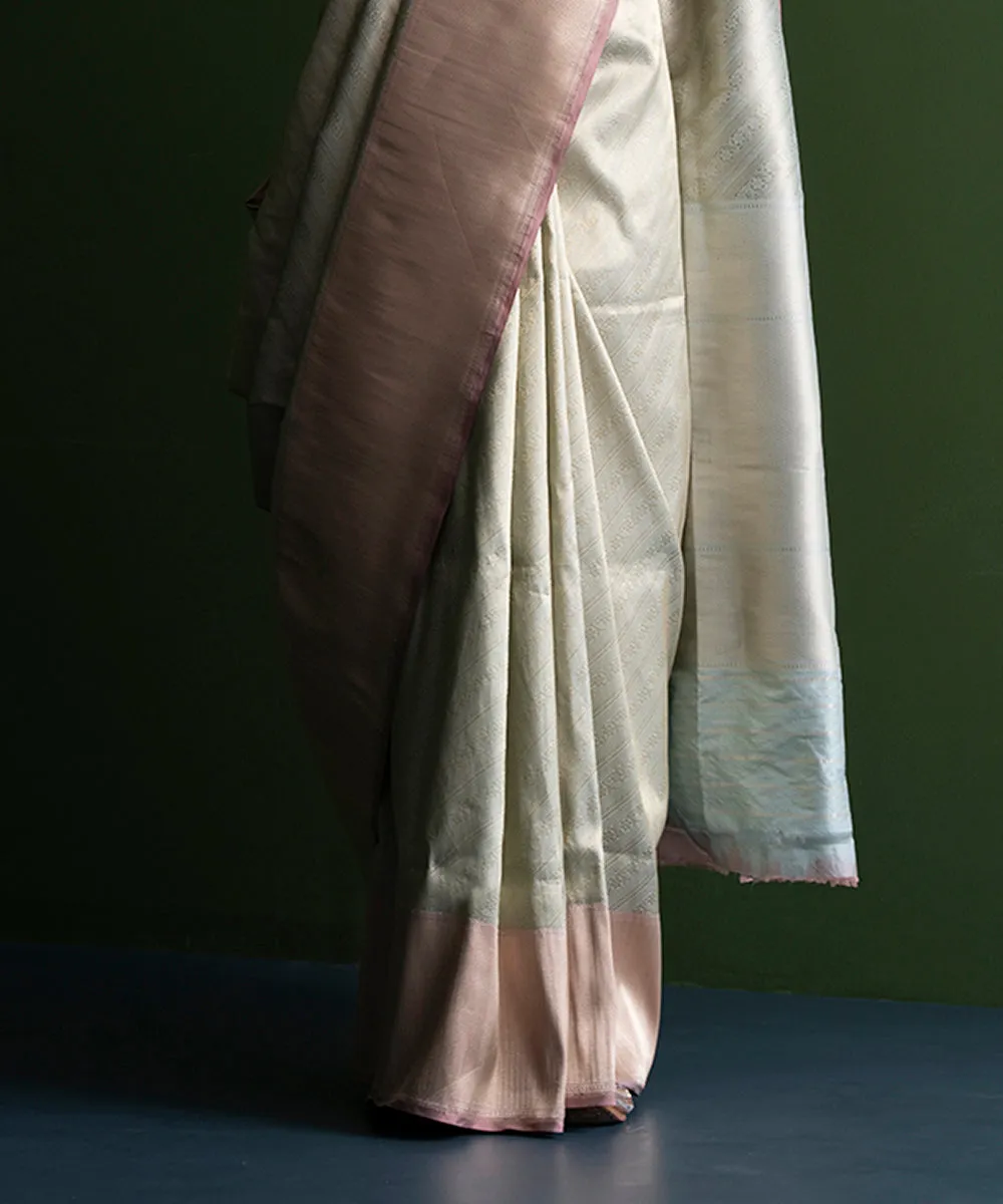 Handloom Pista Pure Katan Silk Kimkhab Banarasi Saree With Pink Kadhiyal Border