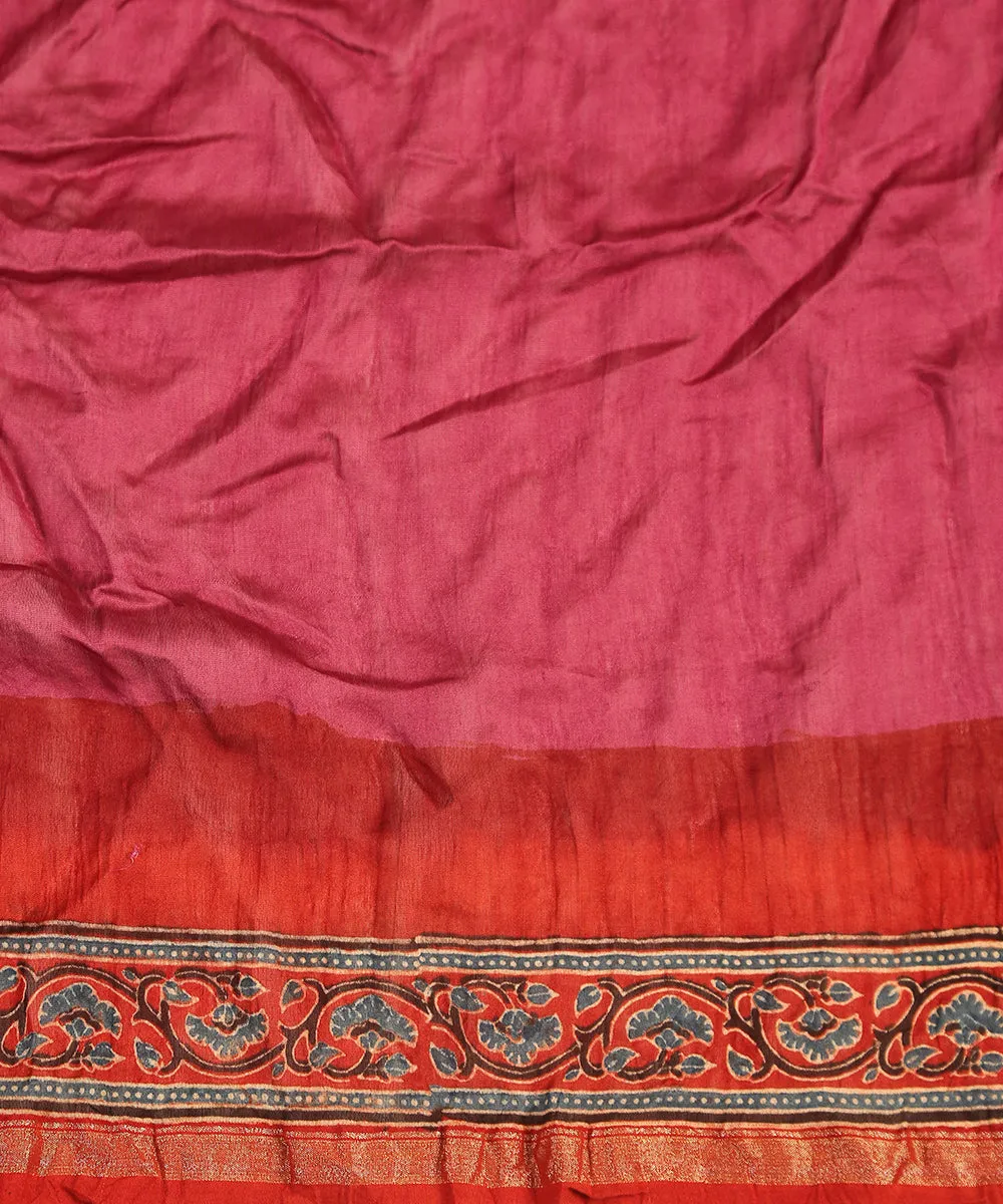 Handloom Red And Pink Maheshwari Silk Bandhani Saree With Hand Block Ajrakh Print