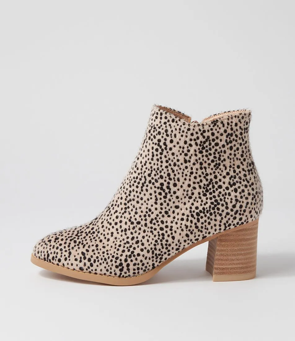 LAGUNA QUAYS Senorita Beige Snow Leopard Pony Ankle Boots