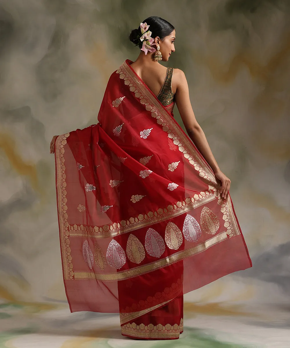 Maroon Handloom Pure Kora Silk Banarasi Saree With Floral Border And Booti