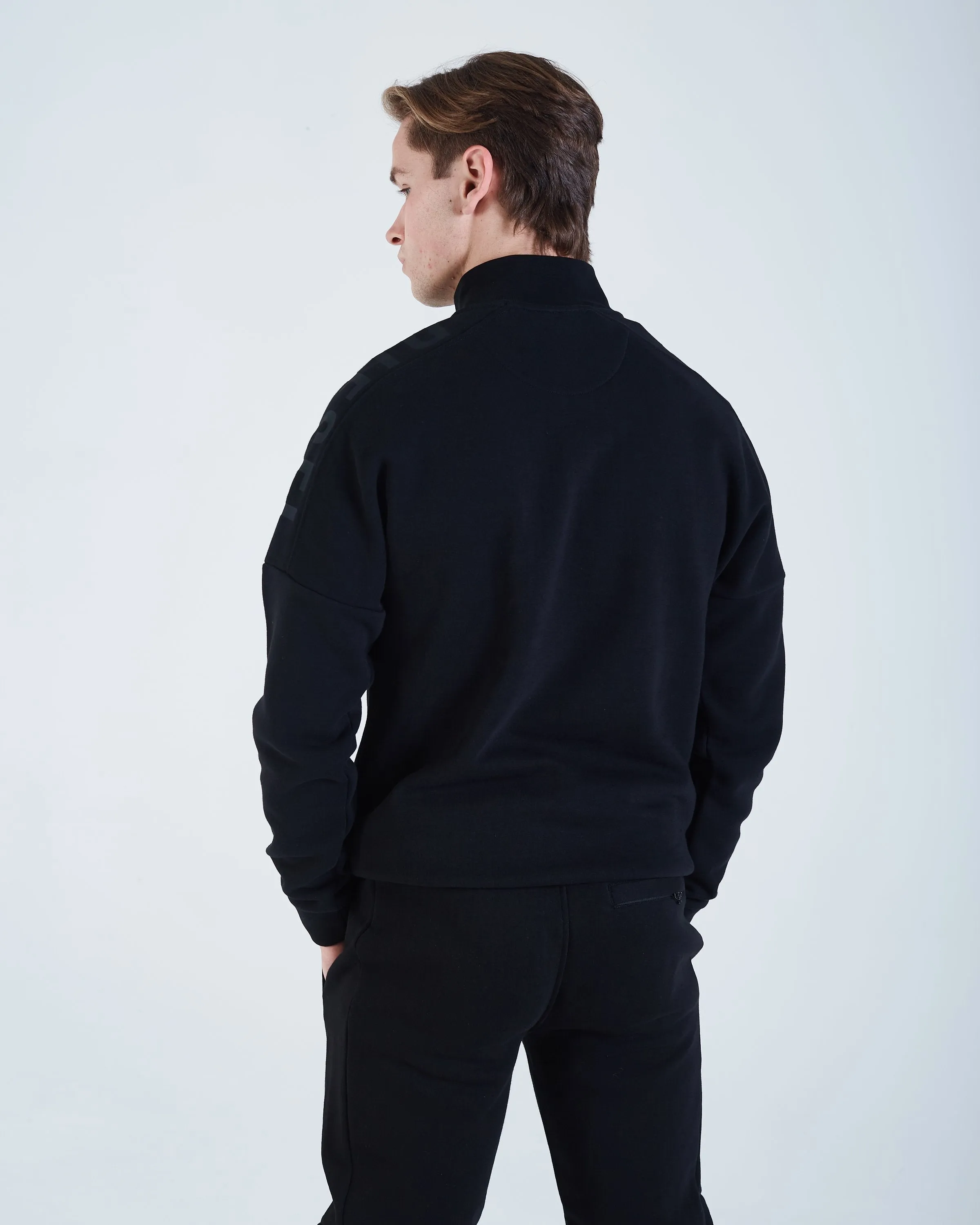 phineas half zip black