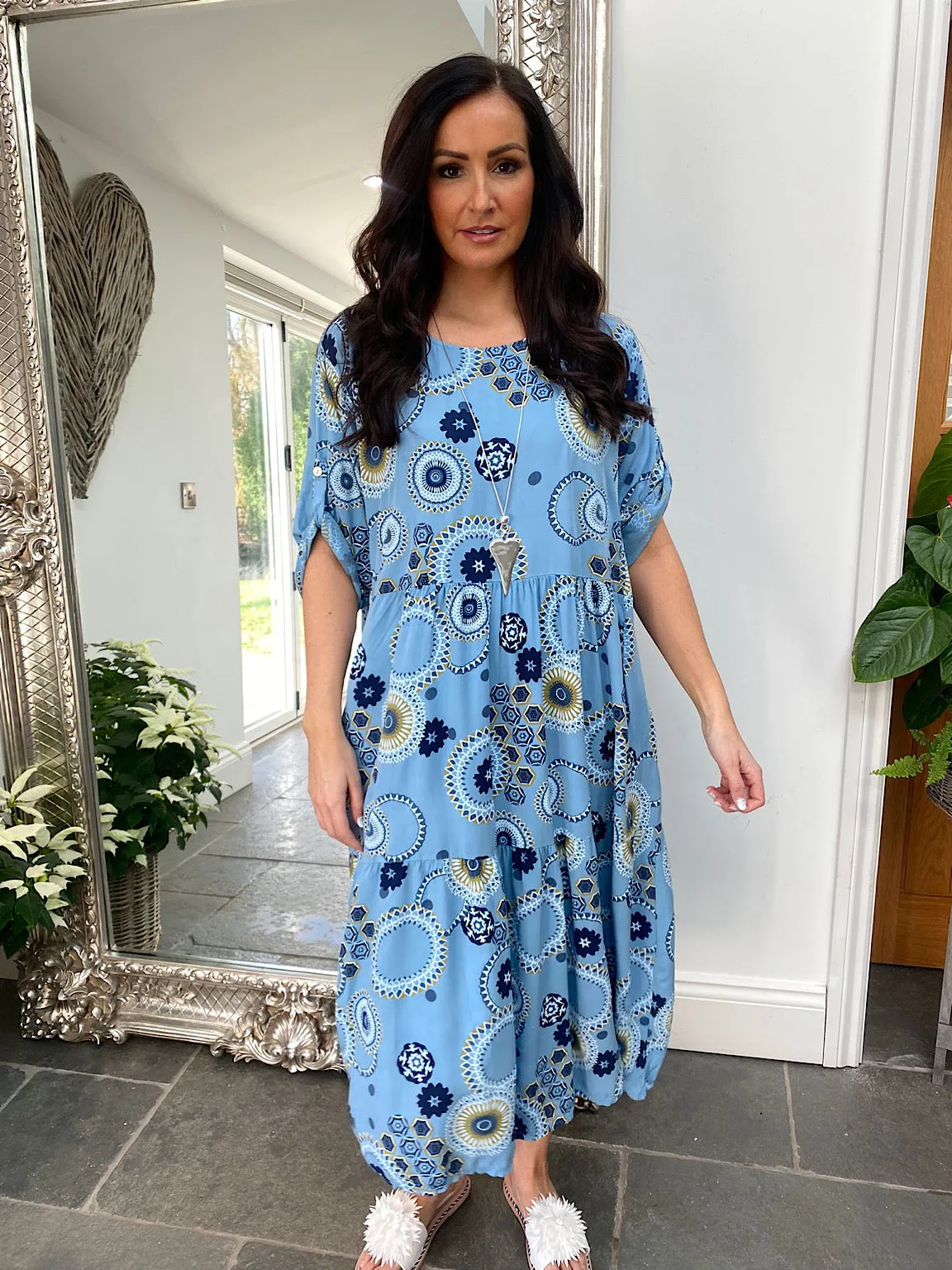 Printed Midi Dress Rhonda - Shop now for the perfect midi dress. Order your Rhonda printed dress.