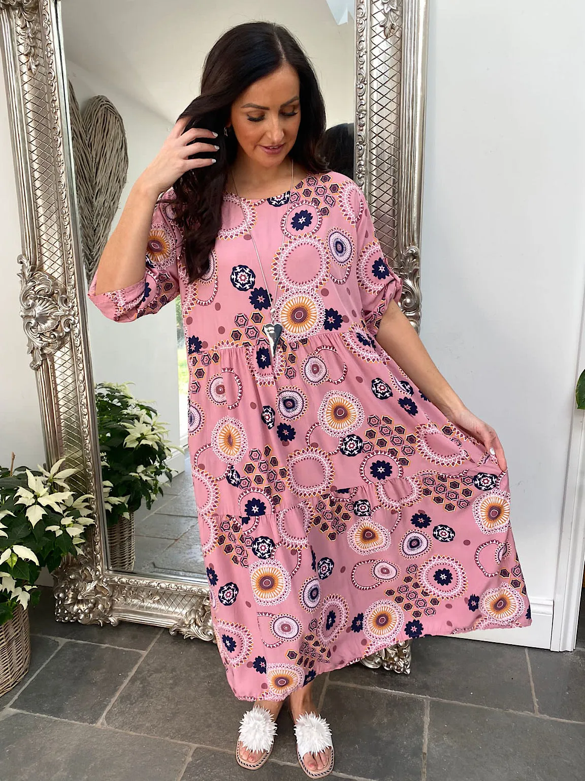 Printed Midi Dress Rhonda - Shop now for the perfect midi dress. Order your Rhonda printed dress.