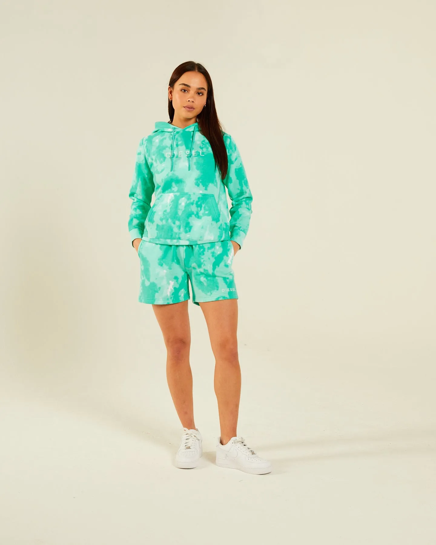 Sorcha Hood Mint Tie Dye can be optimized for better search engine rankings as Mint Tie Dye Sorcha Hood.