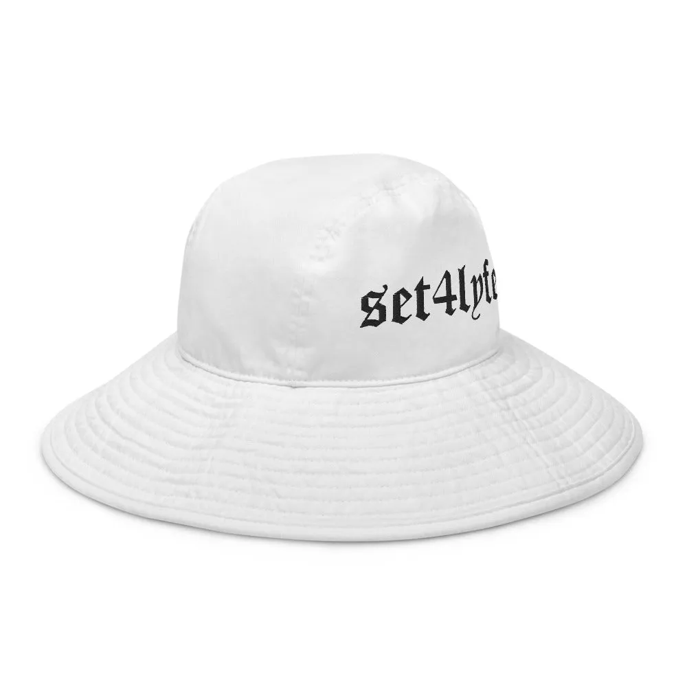 White Wide Brim Bucket Hat - Low Key Style