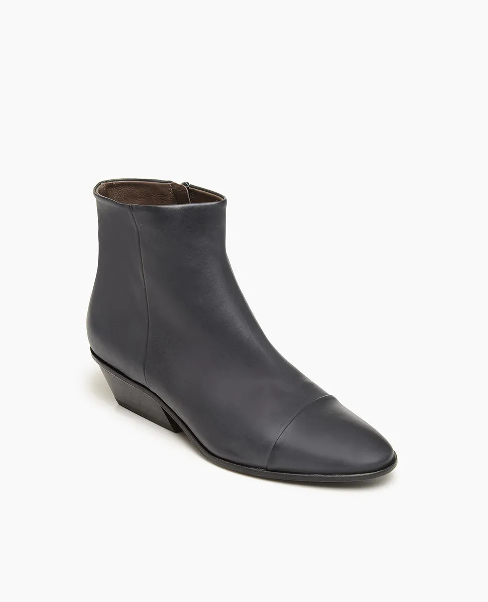 Wildii Bootie - Women's Fashion Ankle Boot